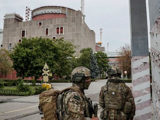 En el aniversario del desastre de Chernobyl, Volodimir Zelensky alertó del peligro que corre la planta nuclear de Zaporizhzhia en manos rusas