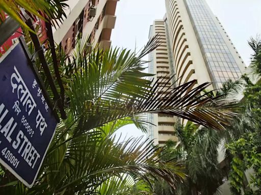 Top Gainers and Losers today on 1 July, 2024: Tech Mahindra, Wipro, NTPC, State Bank Of India among most active stocks; Check full list here | Stock...