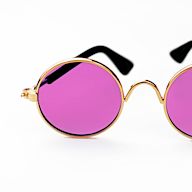 Popularized by John Lennon in the 1960s, round sunglasses have circular frames and are often associated with the hippie culture. They are popular for their unique and quirky look, and are suitable for most face shapes. They are available in a variety of frame and lens colors.