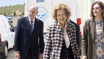 La reina Sofía muestra su faceta más solidaria en Huesca