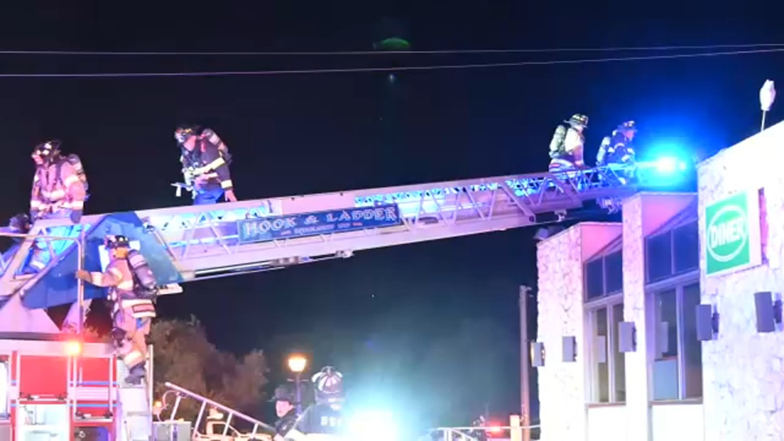 Community shows support after fire at beloved Peter Pan Diner in Bay Shore