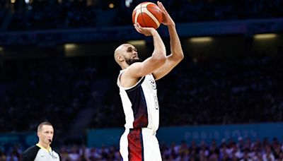 Derrick White is showing the world how good he is for Team USA