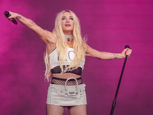 Kesha Announces She Will Permanently Change “TiK ToK” Lyrics to “F*** P. Diddy”