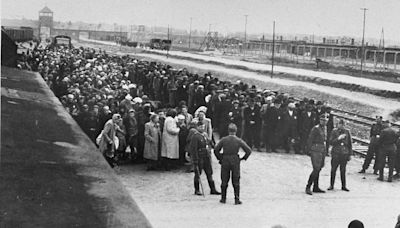 La masacre de los judíos húngaros en Auschwitz en el epílogo de la guerra: 1.500 trenes con 427 mil víctimas en solo dos meses