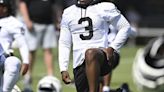 Raiders’ White gets chance to show he can be lead running back over complete season