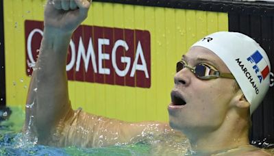 Léon Marchand sella su doblete olímpico de 200 mariposa y 200 braza