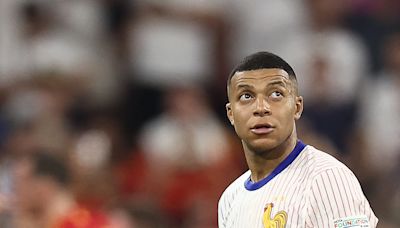 Spain fans poke fun at Real Madrid-bound Kylian Mbappé during Euro celebrations