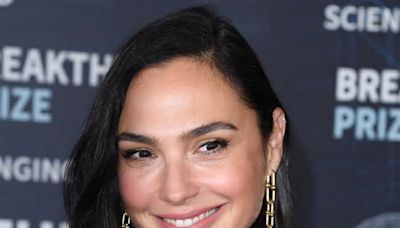 Gal Gadot Relishes Time at the Beach, Calling it Her ‘Happy Place’