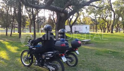 Estaciones policiales en Santa Fe: el gobierno analiza instalar la primera en el Parque Juan de Garay