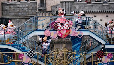 Disney's international parks target U.S. customers with American influencers and bloggers
