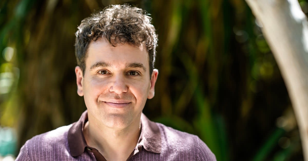 Jon Lovett, podcaster and former Obama speechwriter, voted off 'Survivor 47' premiere