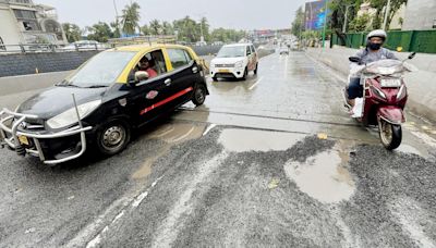 Mumbai: Vile Parle flyover deteriorates in 4 months