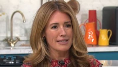 Cat Deeley's appearance leaves This Morning viewers distracted