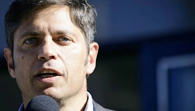 Axel Kicillof intenta minimizar la interna peronista y amplía su rol político enfocado en el rechazo a la Ley Bases