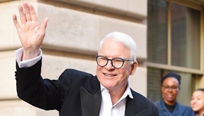 ‘OMITB’ Fans Lose It Over Steve Martin’s Behind-The-Scenes Pic