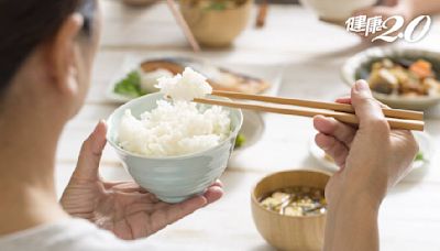 避免脂肪肝！微戒醣飲食5招降低內臟脂肪 少吃2口飯就達標