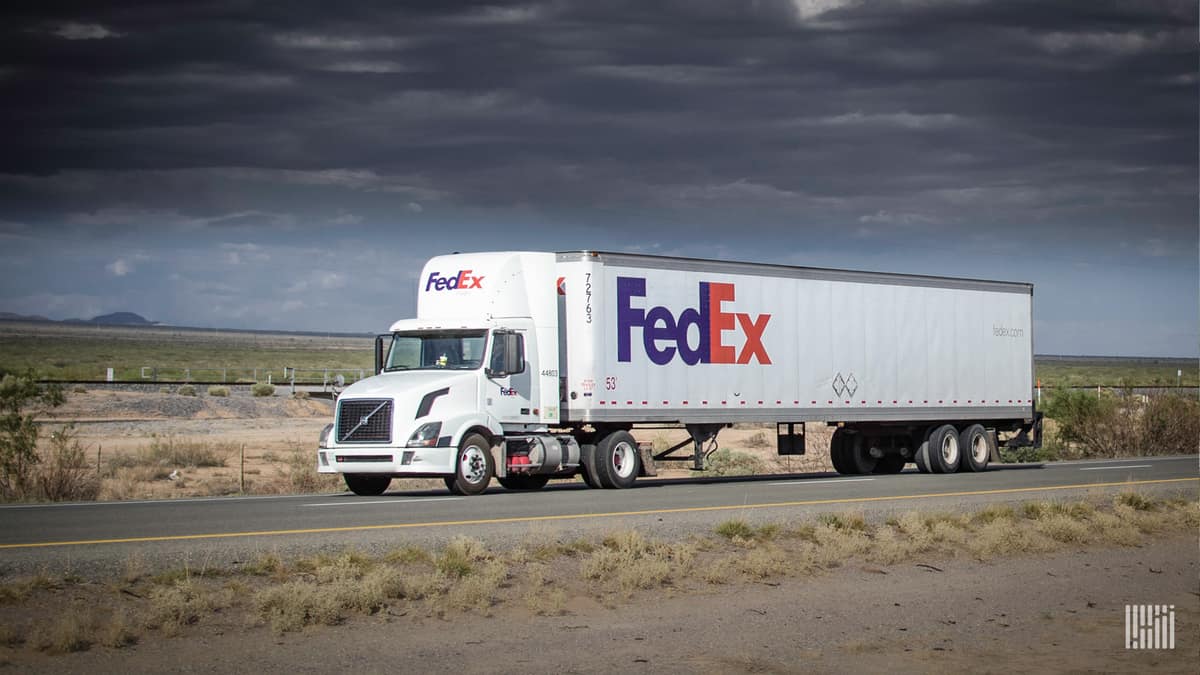 FedEx Freight to close 7 service centers nationwide in 2024