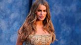 Sofía Vergara's Sculpted Legs In These Swimsuit IG Selfies Are