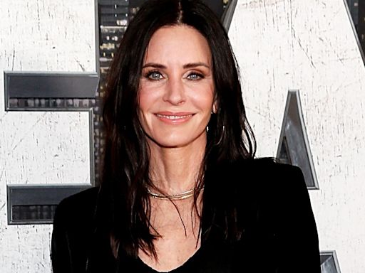 Esta es la rutina antiedad con la que Courteney Cox se mantiene saludable y en forma a sus 60 años