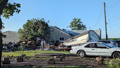 57 million people in tornado storm zone as giant hail, destructive winds and flash flooding possible