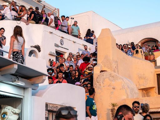 11,000 cruise ship tourists landed in Santorini at once — and it was as bad as it sounds
