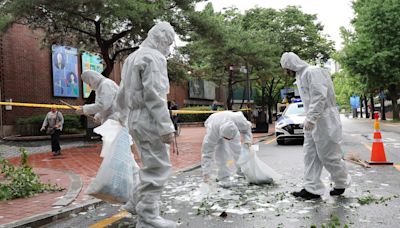 Corea del Norte envía en 24 horas 500 globos cargados de basura a Corea del Sur