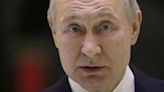 Desperate Putin blocks citizens from leaving at border as he prepares for new mobilisation