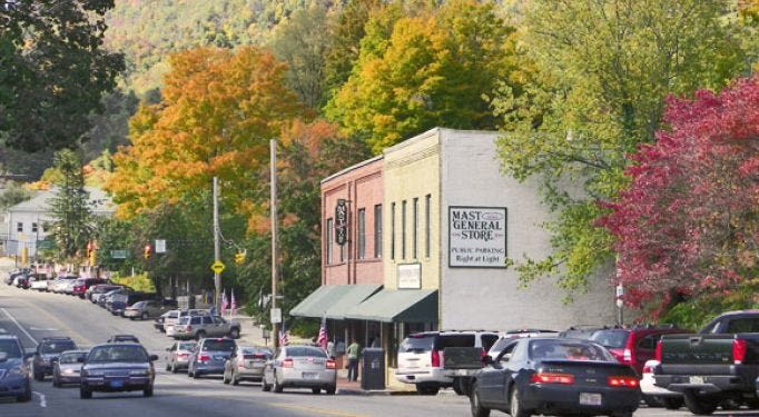 Beat the summer crowds at this Western NC town, a top 5 under the radar vacation spot