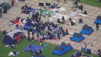 Pro-Palestine UCLA protesters rally after USC mass protest