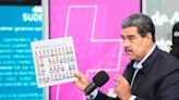 Maduro mostra cédula eleitoral de eleições da Venezuela com sua foto repetida 13 vezes e ironiza: ‘ditadura’