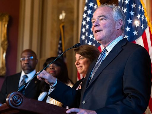 Kaine responds to letter on Israel-Hamas conflict delivered by VCU students