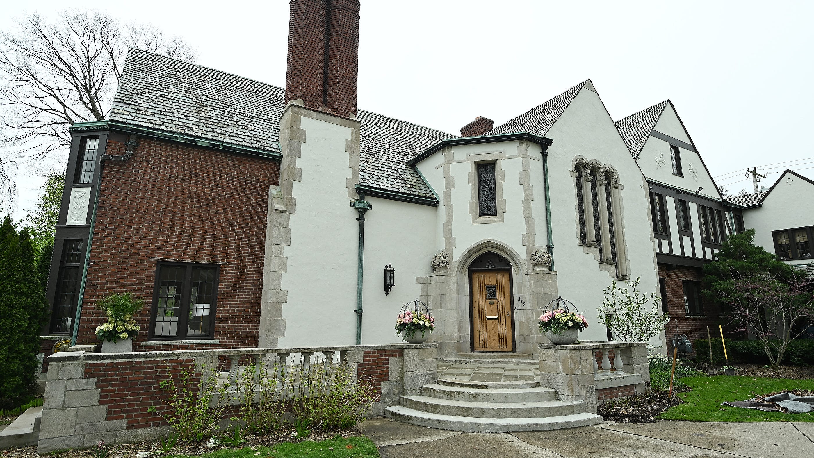 One more time: Junior League of Detroit Designers' Show House