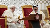 Papa discursa contra pena de morte e discriminação em visita ao Barein