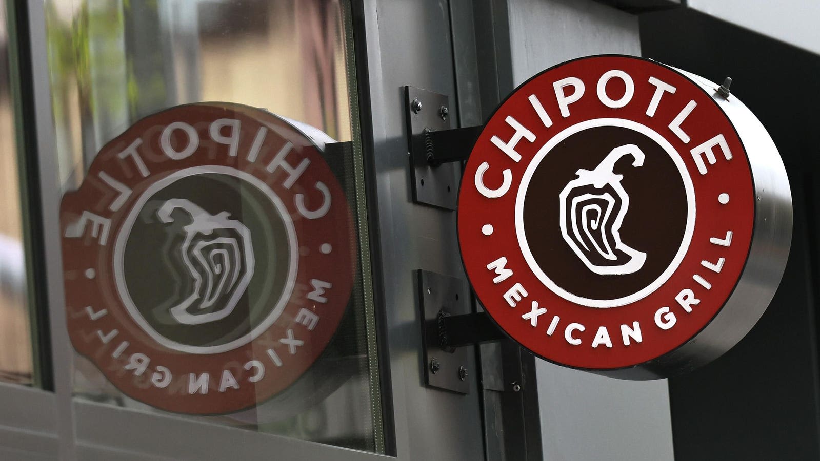 Chipotle CEO’s ‘More Pico’ Head Nod Goes Viral While Denying That Portion Sizes Are Getting Smaller