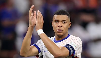Official: Real Madrid confirm Kylian Mbappe presentation date and time