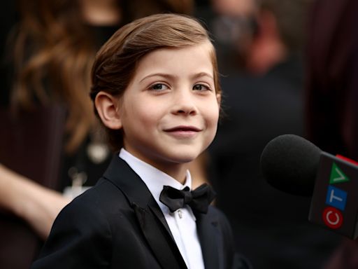 ¿Recuerdas a Jacob Tremblay, el niño de Wonder? El actor infantil está irreconocible y ya se ha graduado del instituto