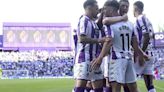 (Crónica) El Real Valladolid sube a Primera con dos goles en el descuento