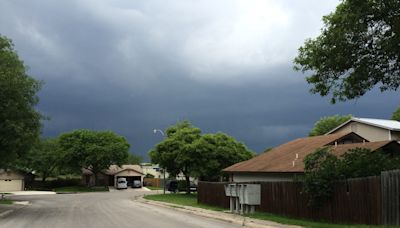 Isolated storm threat continues for Texas including San Antonio