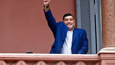 Hijos de Maradona piden el traslado de su cuerpo