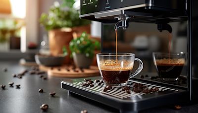 Brew Espresso Over Caramel Sauce For A Sweeter At-Home Coffee