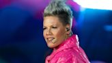 Fans Can't Get Over Pink's On-Stage Reaction to Thunderclap in New Concert Video: 'So Down to Earth'