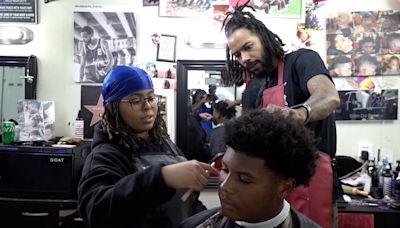New Orleans barber teaching next generation of future barbers