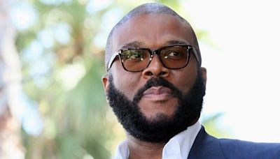 Tyler Perry Addresses Critics of 'Divorce in the Black': 'You Have to Tune It All Out' | Video | EURweb