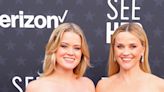 Reese Witherspoon and Ava Phillippe are mother-daughter matching goals