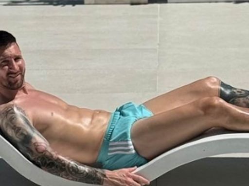 Lionel Messi relaxes after damaging ankle ligaments in Copa America
