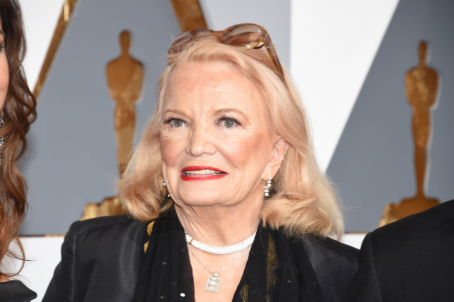 'The Notebook' star Gena Rowlands diagnosed with Alzheimer's, the same disease her character had