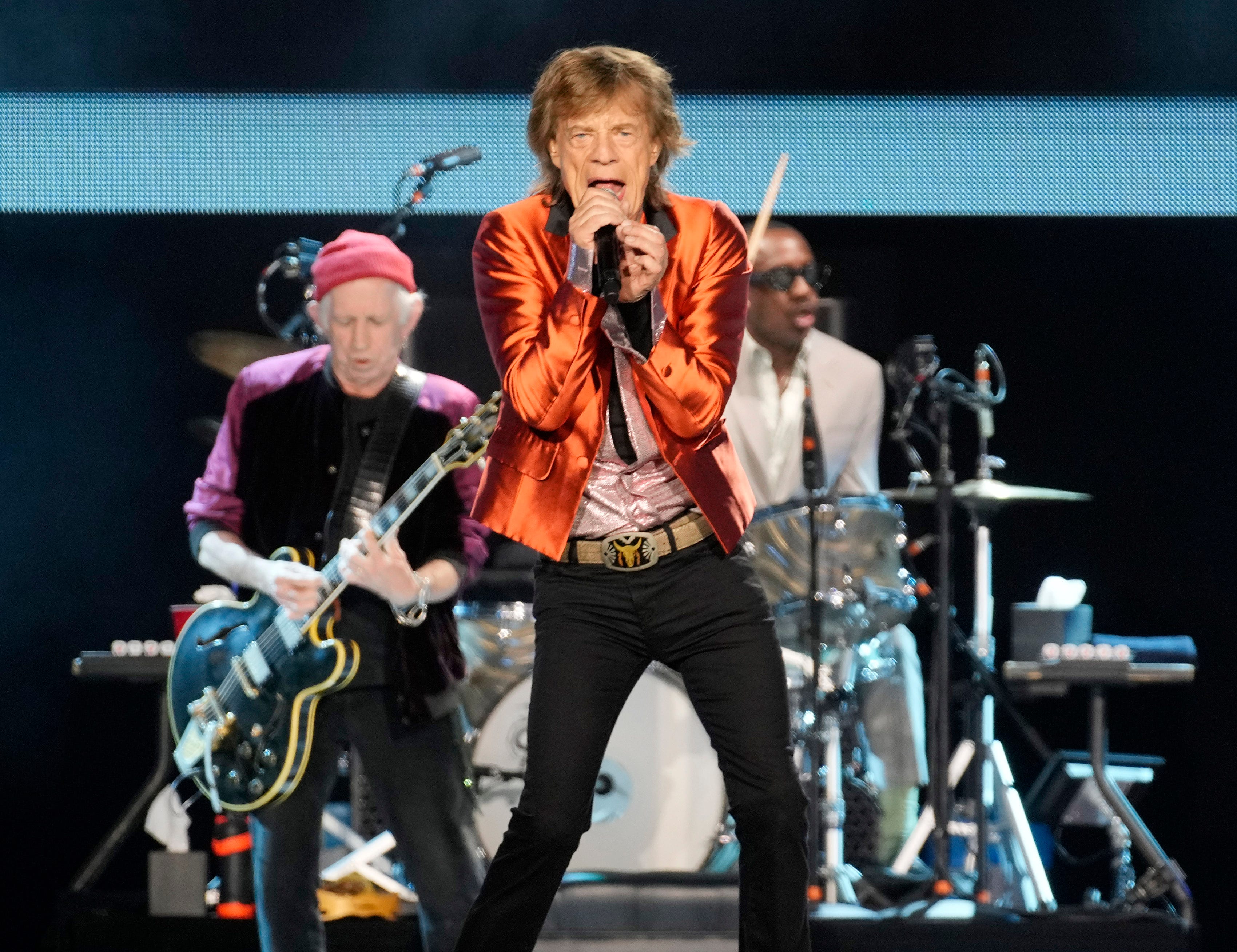 Rolling Stones continue to perform high level and Mick Jagger still has the moves