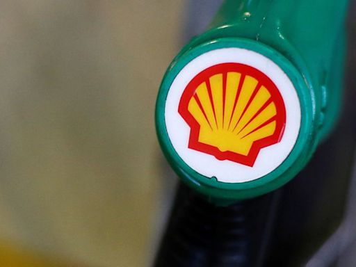 Shell to take up to $2 billion writedown on Singapore and Rotterdam plants