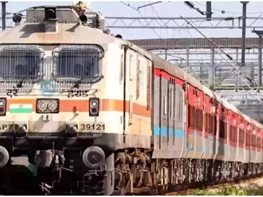 Railways okays plan to double manufacture of non-AC train coaches to 10,000 in 2 years - Times of India