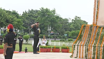 Political Leaders Who Commemorated Kargil Vijay Diwas On X